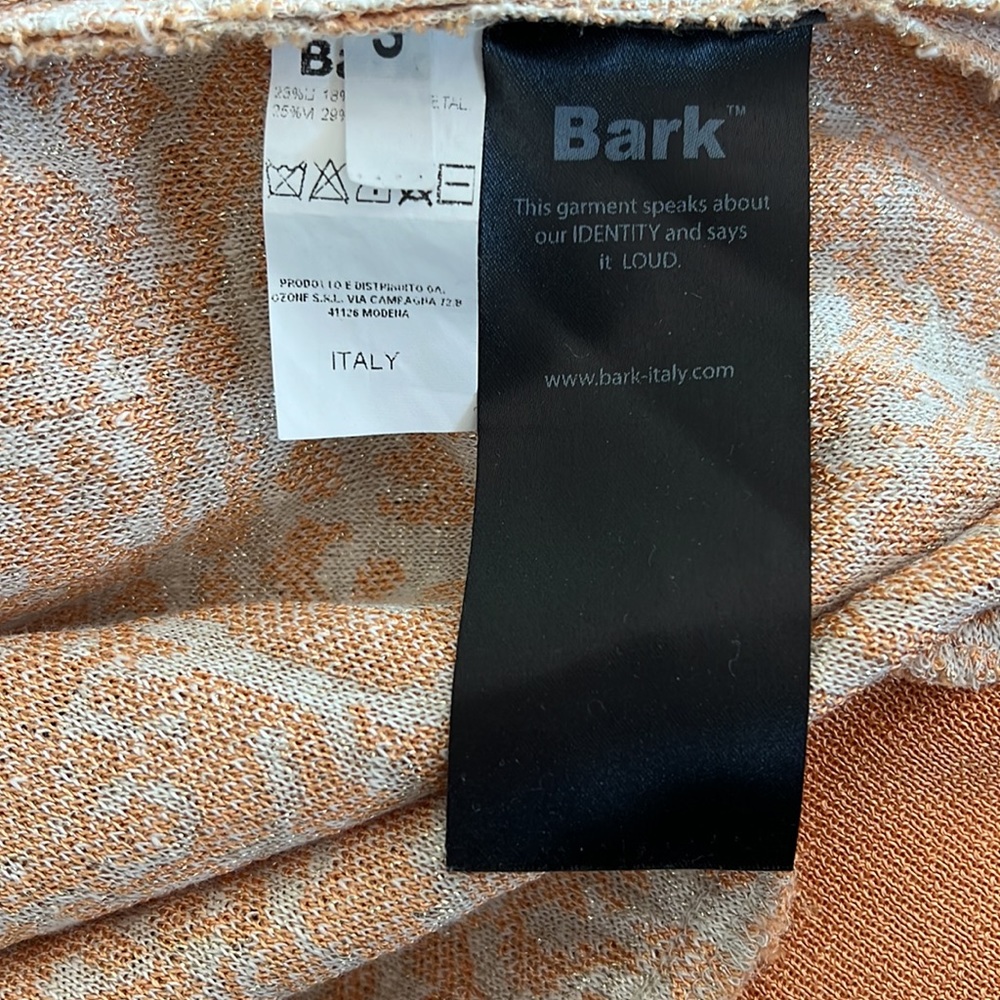 🔹 BARK Multi-Media Jacket - Picture 4 of 6